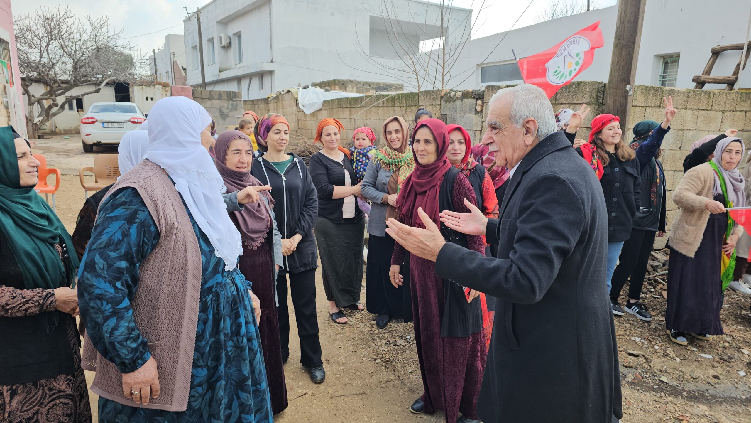 Türk’ten Mahalle Ziyaretletine Devam