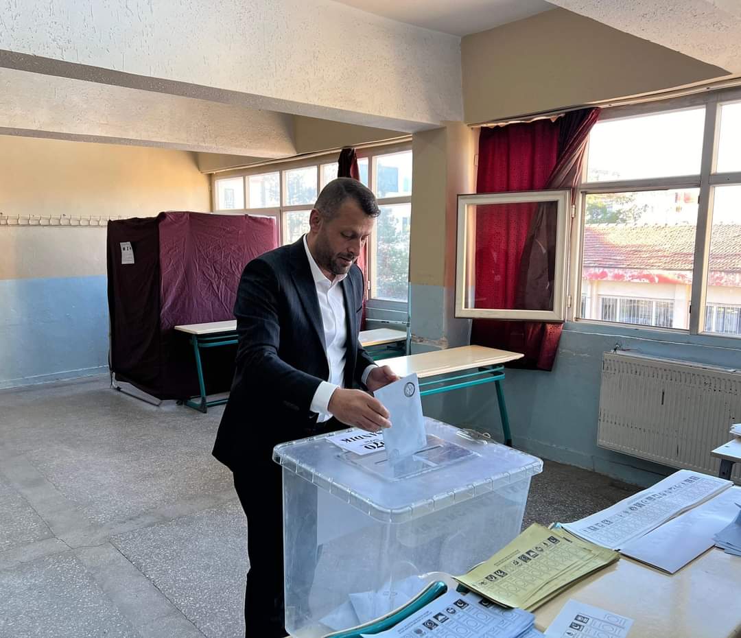 AK Parti Mardin İl Başkanı Vahap Alma Oyunu Midyat’ta Kullandı