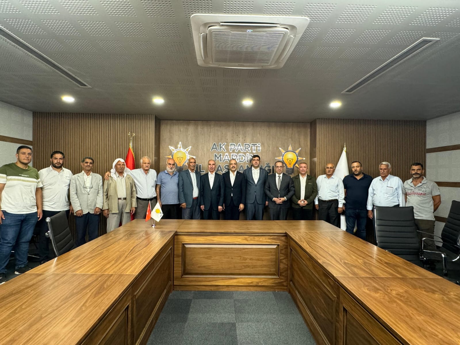 BAŞKAN UNCU’YA HER KESİM TARAFINDAN TEBRİK ZİYARETLERİ DEVAM EDİYOR