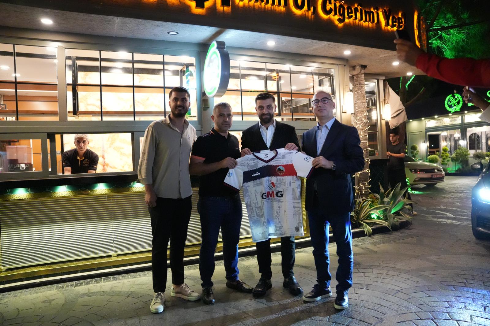 Mardinli Avukat Çelik’ten Mardin 1969 Spor’a Konaklama Desteği