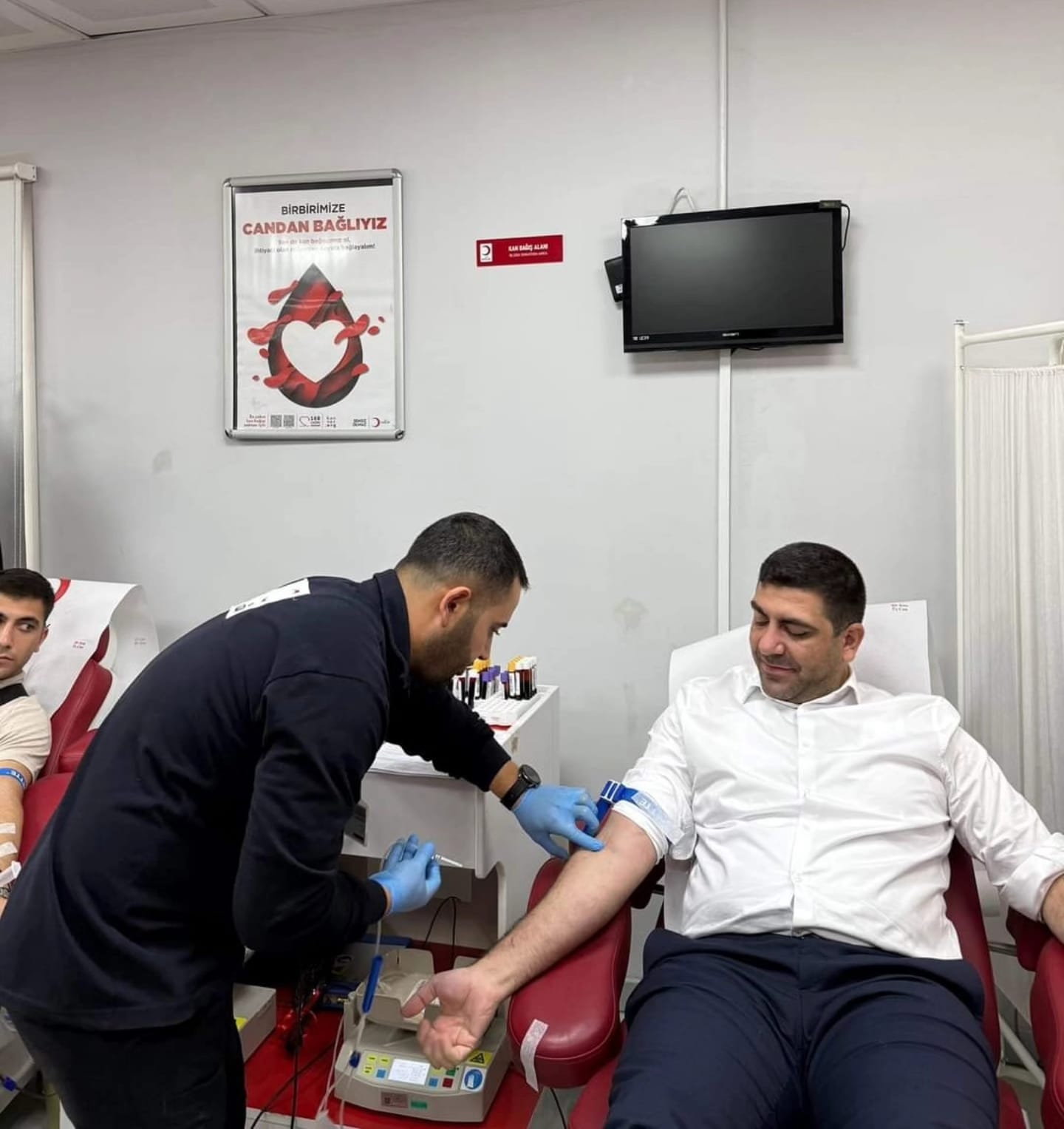 AK PARTİ MARDİN İL TEŞKİLATI KAN BAĞIŞINDA BULUNDU