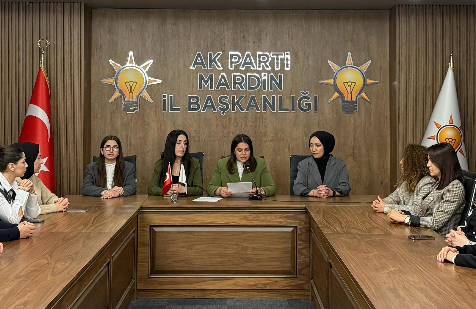 AK Parti Kadın Kolları’ndan 81 İlde Eş Zamanlı 8 Mart Basın Açıklaması
