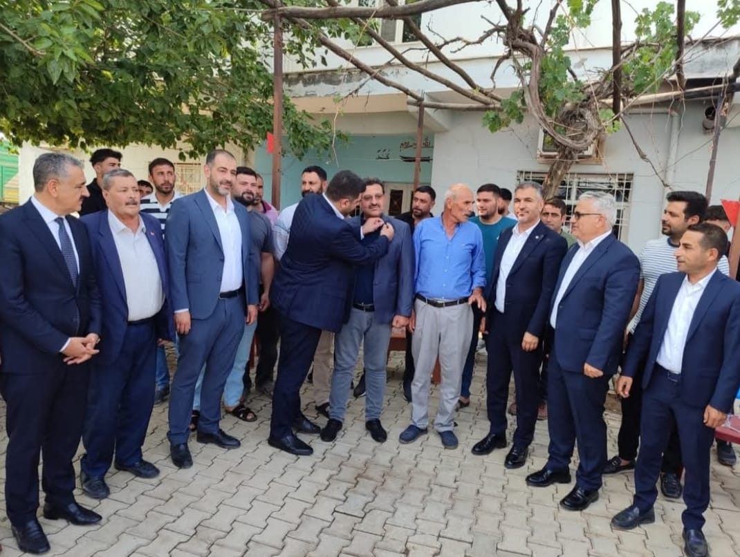 Gökçe Mahallesi’nden CHP’den AK Parti’ye Güçlü Katılım