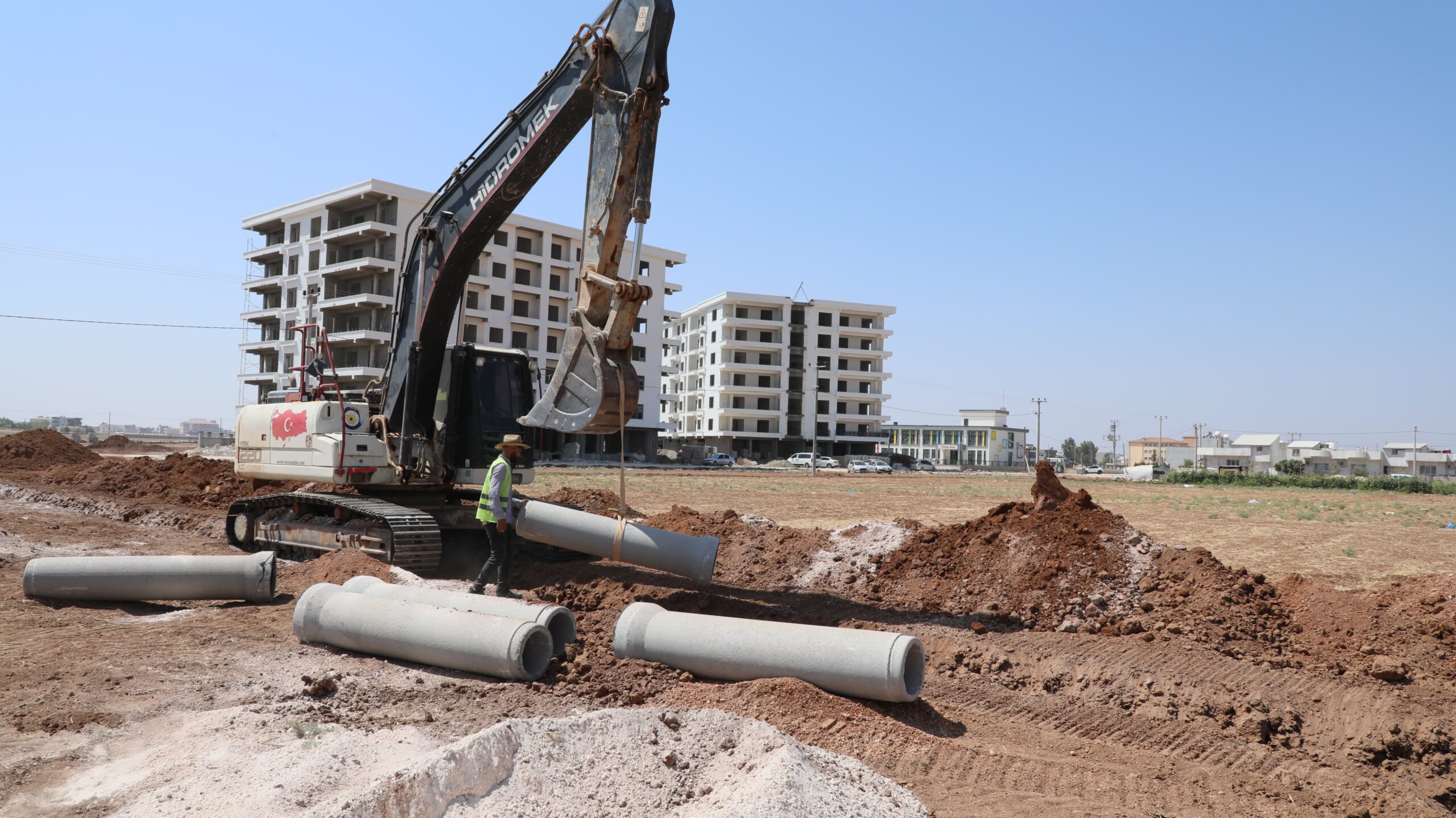 Kızıltepe Turgut Özal Mahallesi’nde 12 Bin Metrelik Atıksu Çalışmaları Devam Ediyor