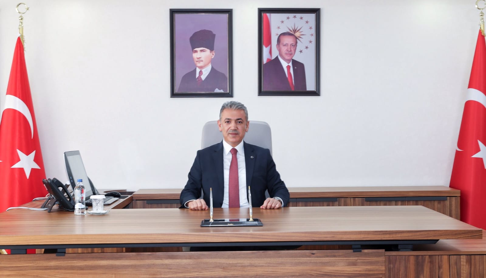 Vali/Büyükşehir Belediye Başkan Vekili S Tuncay Akkoyun’un Yeni Yıl Mesajı