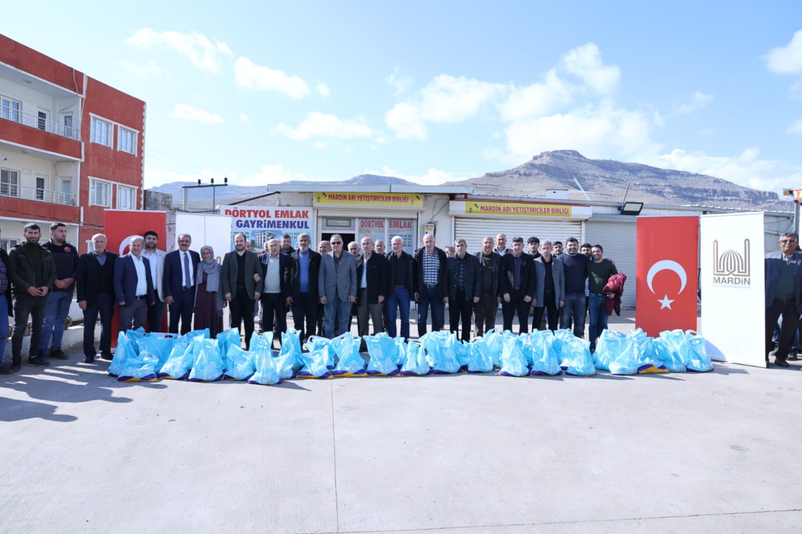 Mardin Büyükşehir Belediyesi’nden Arı Üreticilerine Destek