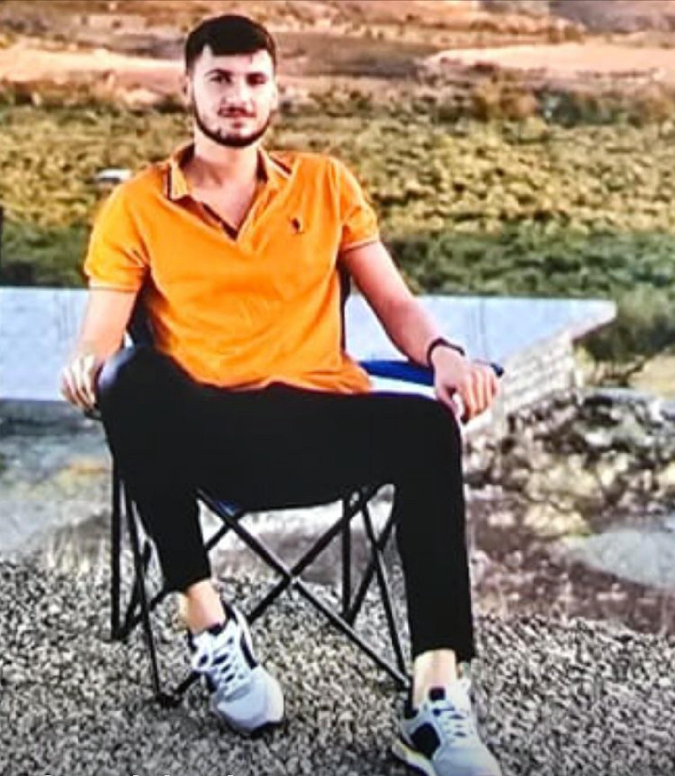 Derik’te yol temizlik aracıyla çarpışan otomobilin sürücüsü 17 ay sonra vefat etti.