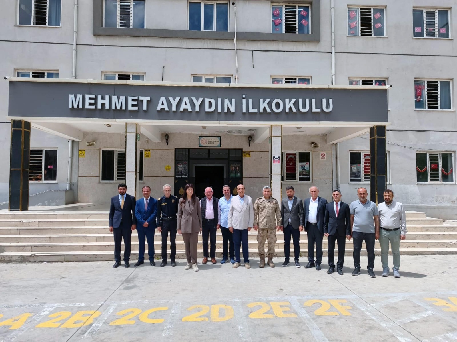 Baba-Kız Ayaydınlardan Memleketkeri Derik’e Ziyaret