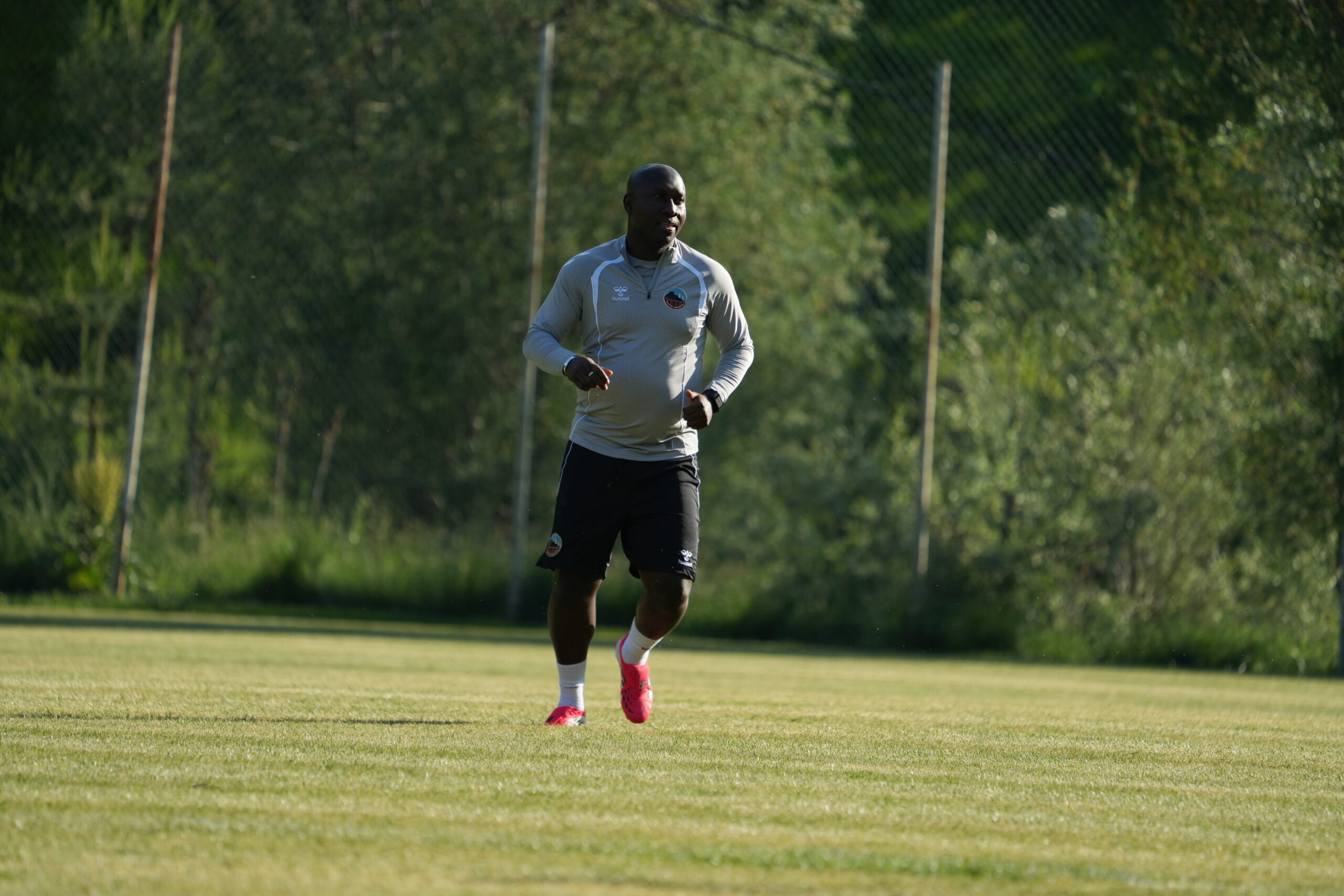 Senegalli Golcü Lamine Diarra, Mardin 1969 Spor Teknik Ekibine Katıldı