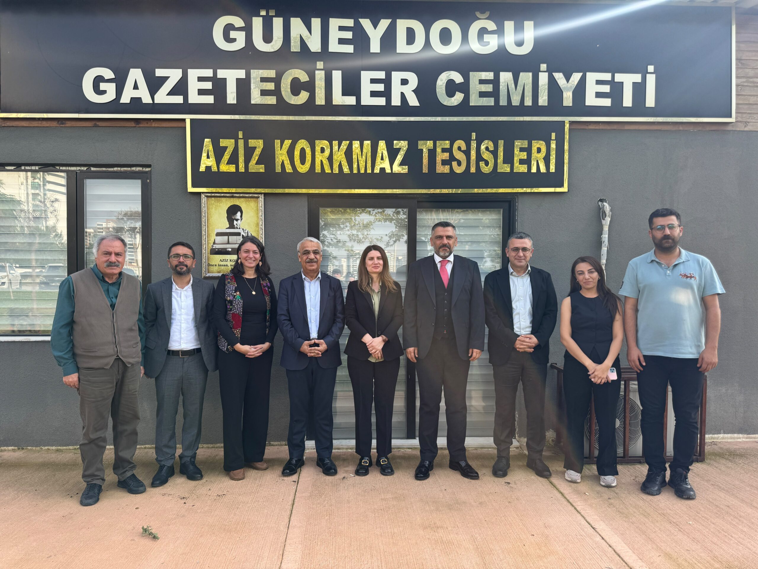 DEM PARTİ HEYETİNDEN GGC’YE ZİYARET